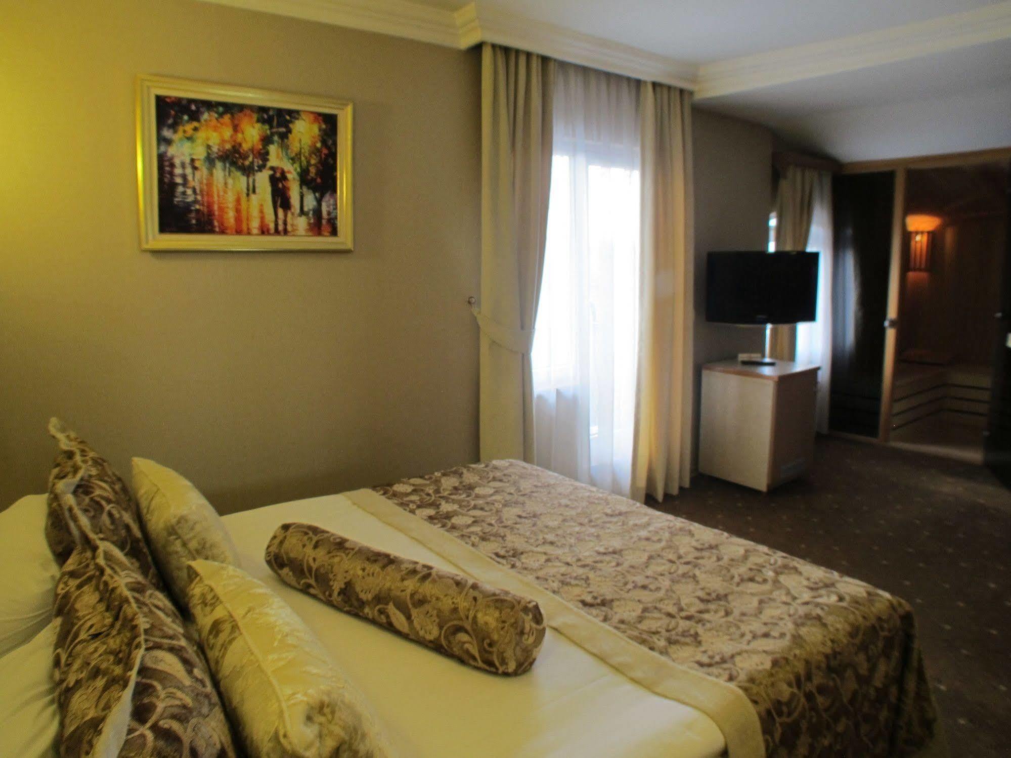 Ankara Royal Hotel Exteriör bild